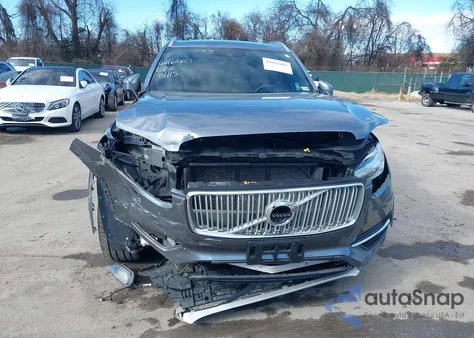 2018 Volvo Xc90 T6 Inscription из США, поврежденный, VIN YV4A22PL5J1216042